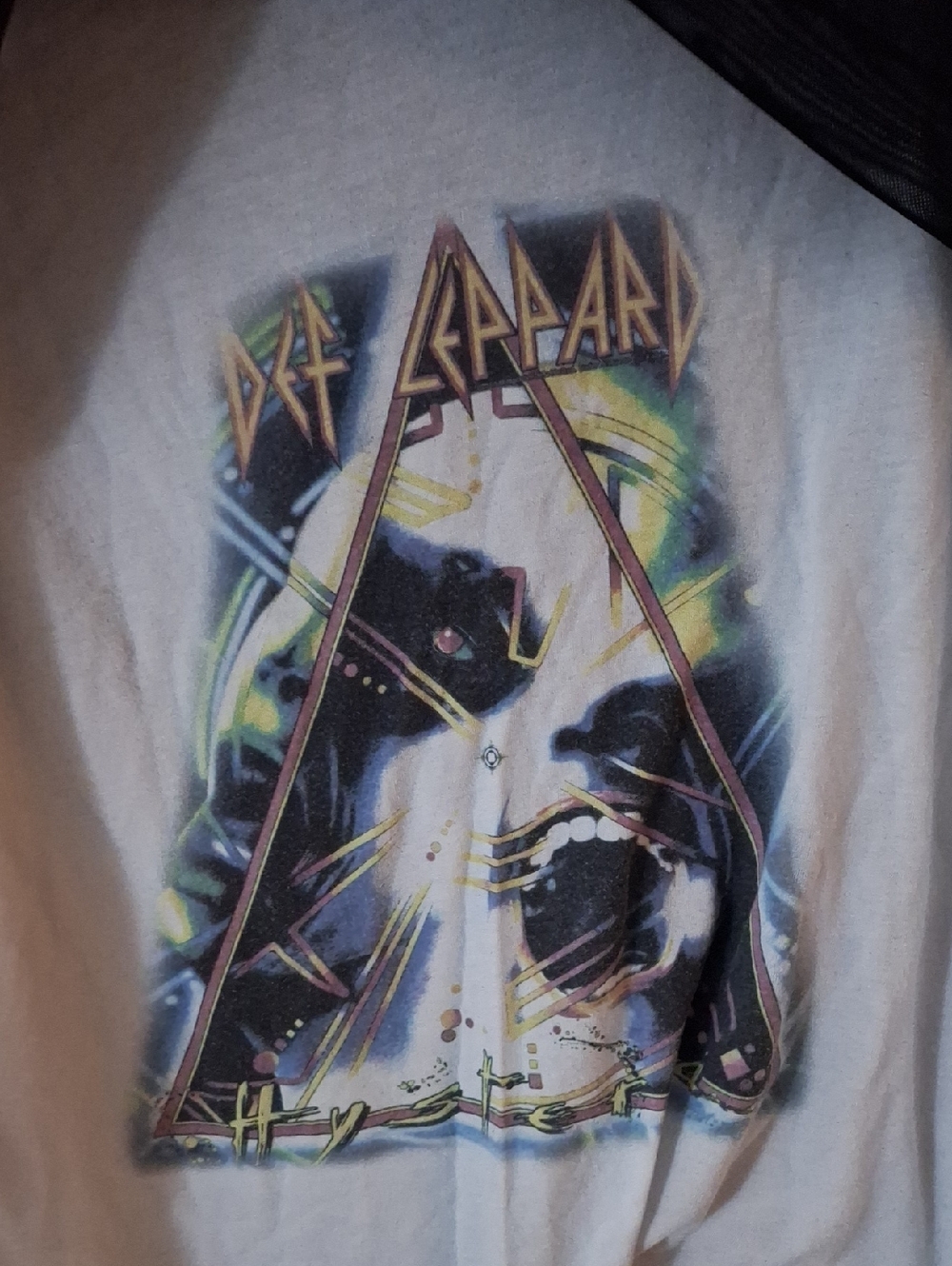 Def Leppard Graphic Band Tee in White with Neon Print